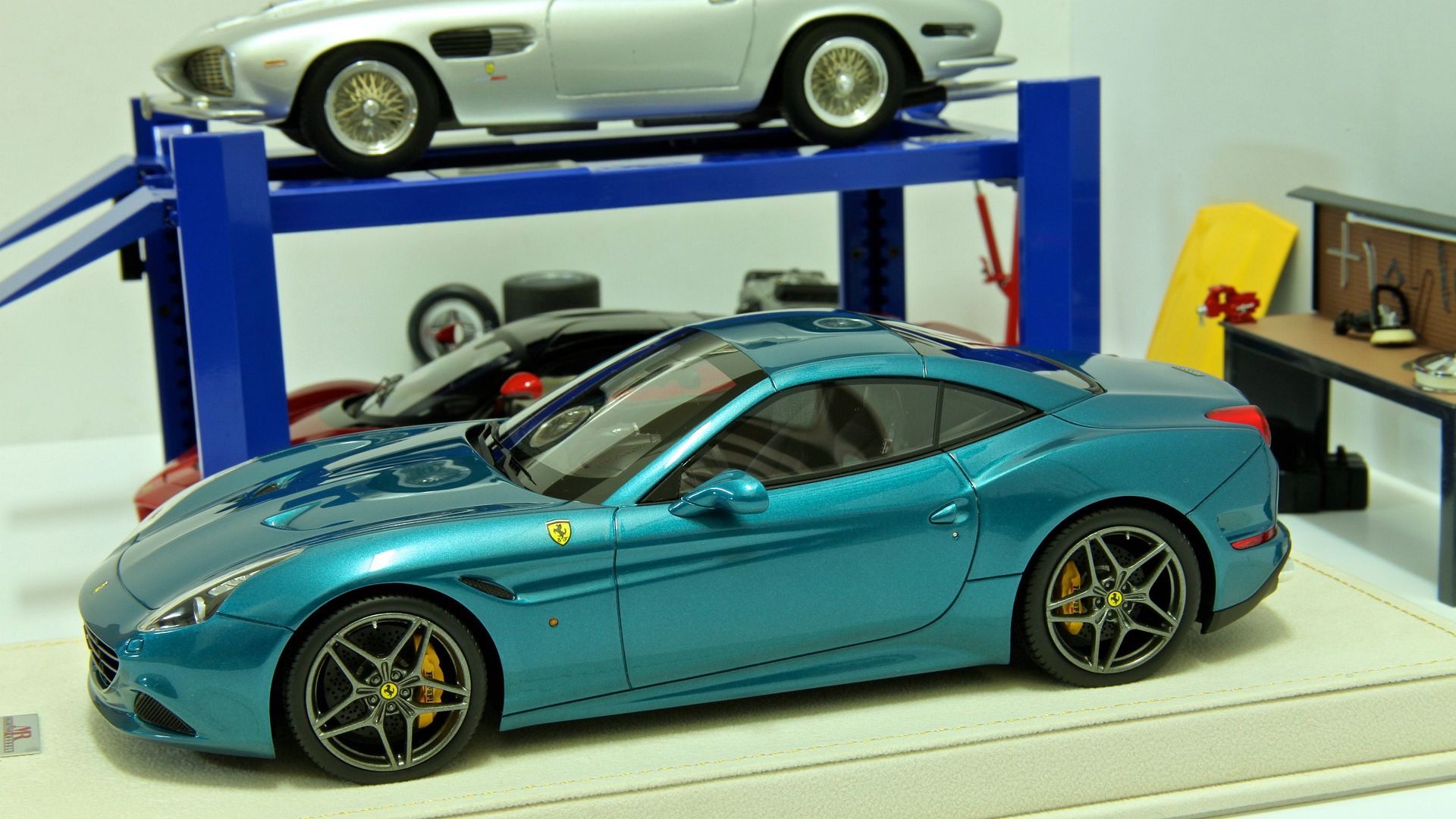 Ferrari California T, Arthemis Green MR Models DiecastXchange Forum
